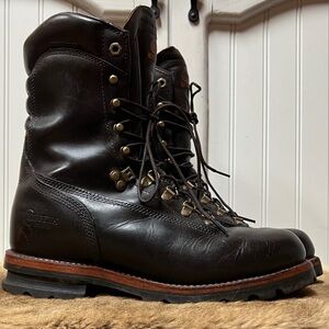 Chippewa 25492 Weddell Bay Waterproof Boots 10E Leather Logger Vibram